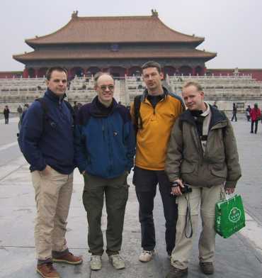 Arnold, Casper, Jos and Sietse before the entrance of the Forbidden City in Beijing at the Tianem_min square